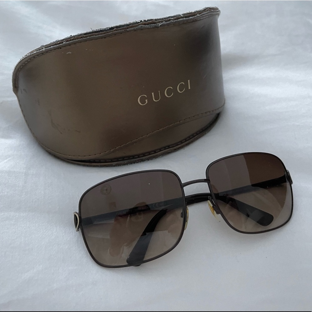 Gucci sunglasses with case